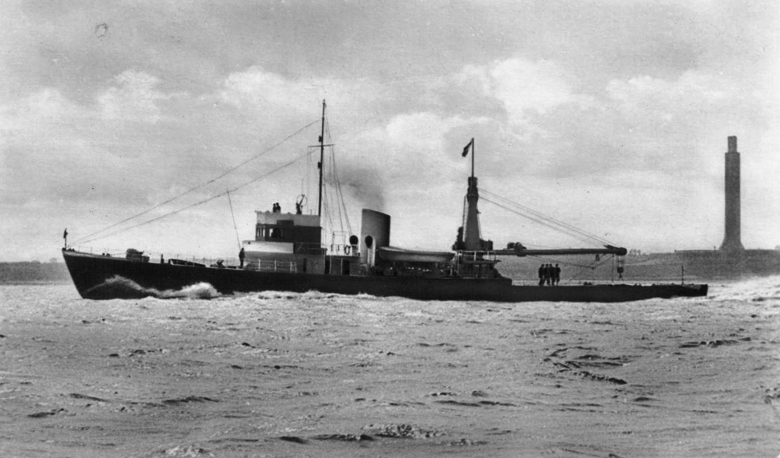 Gunther Plüschow