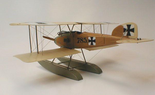 Albatros W4
