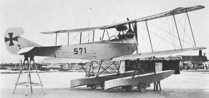 Hansa-Brandenburg LW