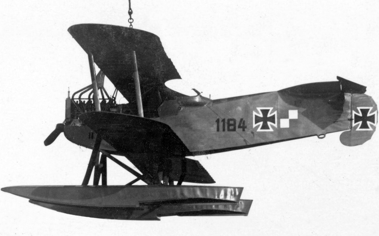 Hansa-Brandenburg W12