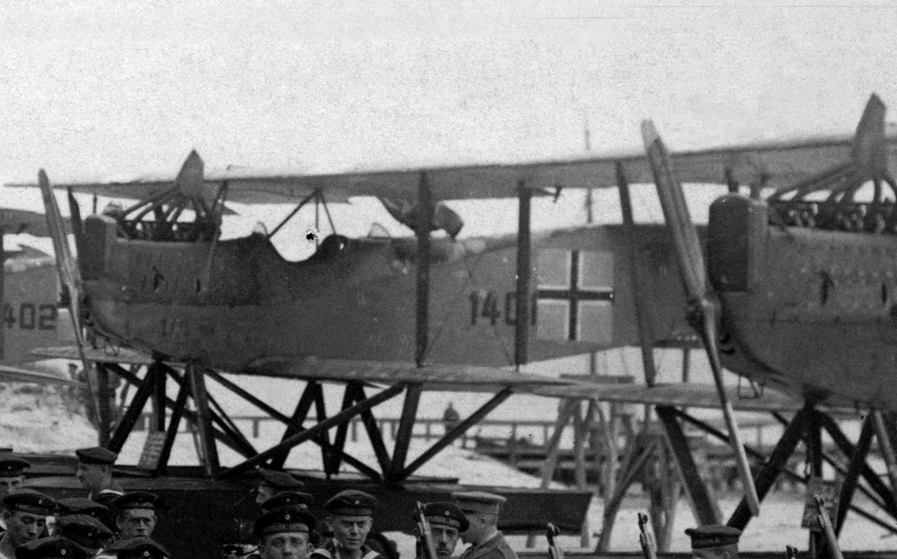 Hansa-Brandenburg W12