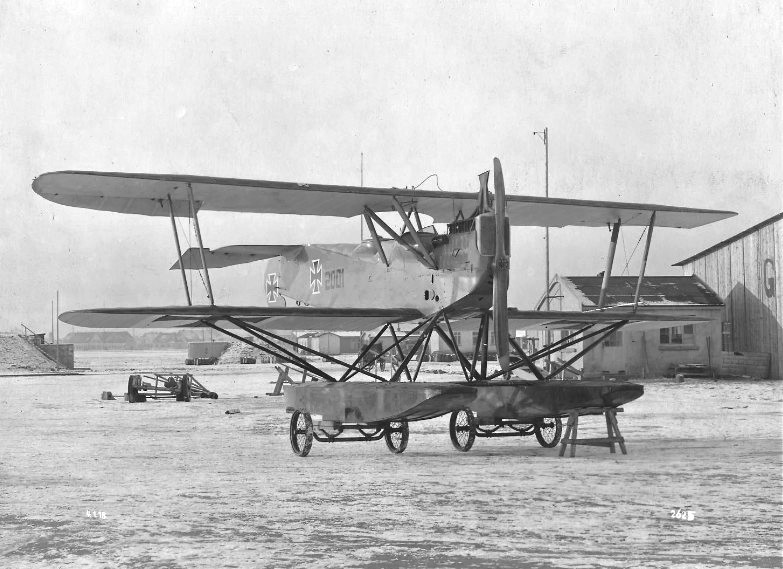 Hansa-Brandenburg W12