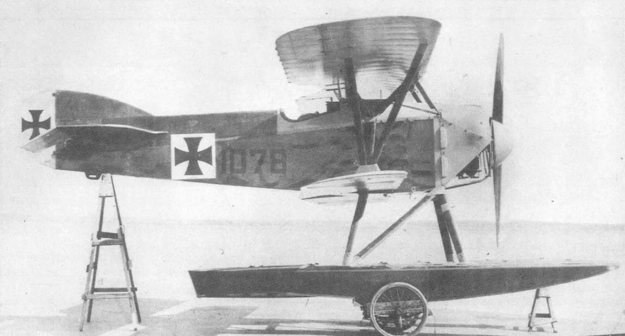 Hansa-Brandenburg W-16