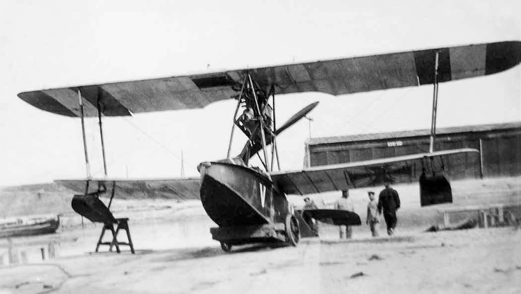Hansa-Brandenburg W-18