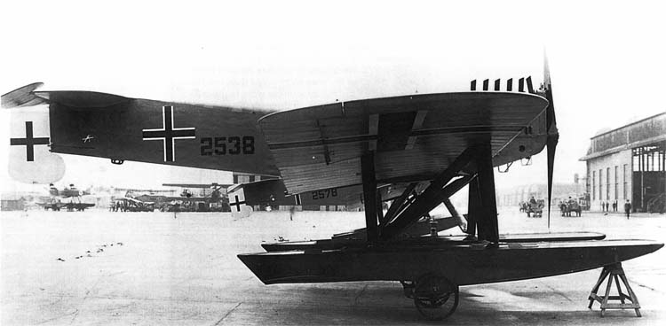 Hansa-Brandenburg W33