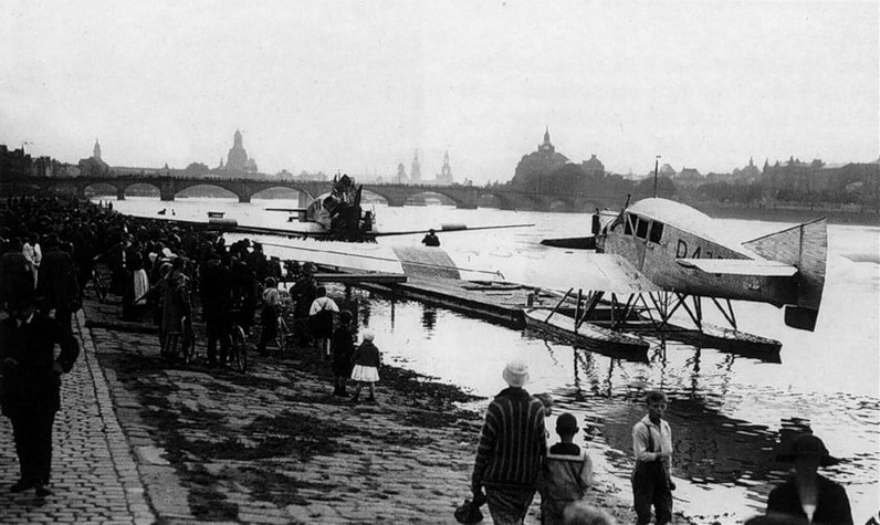 Junkers F-13