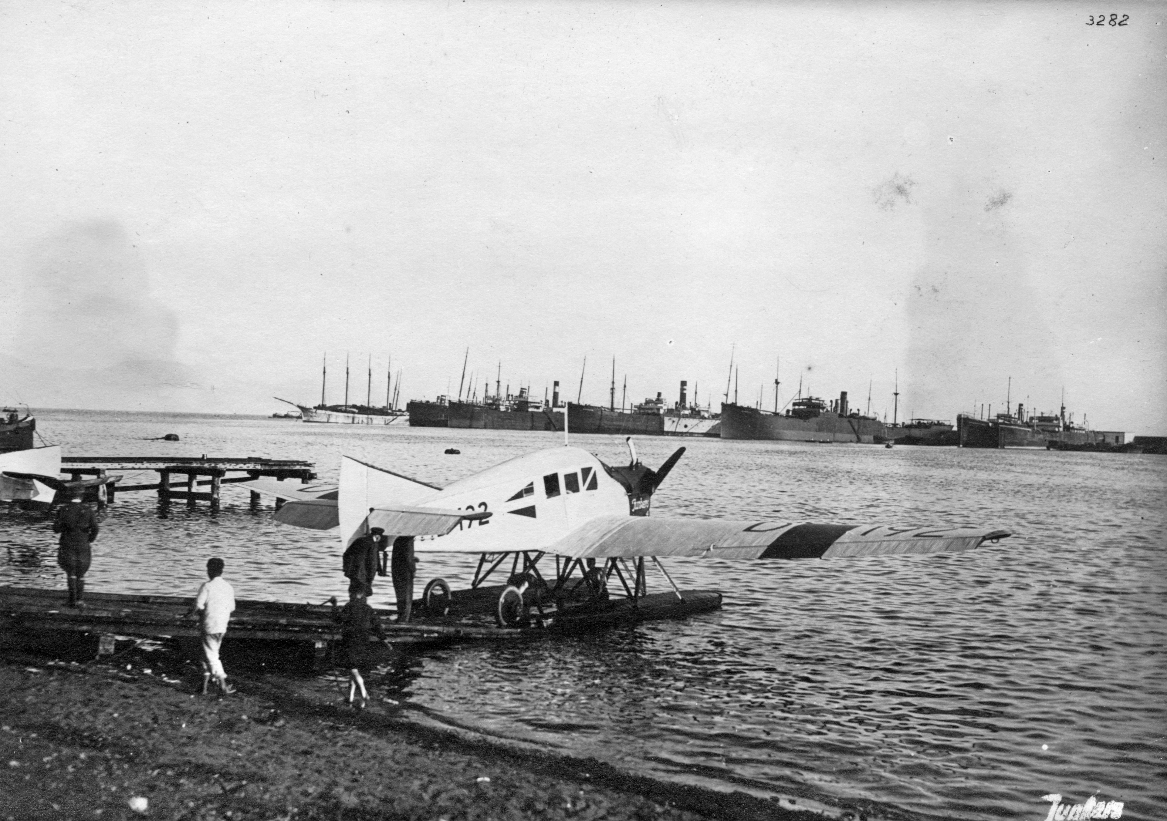Junkers F-13