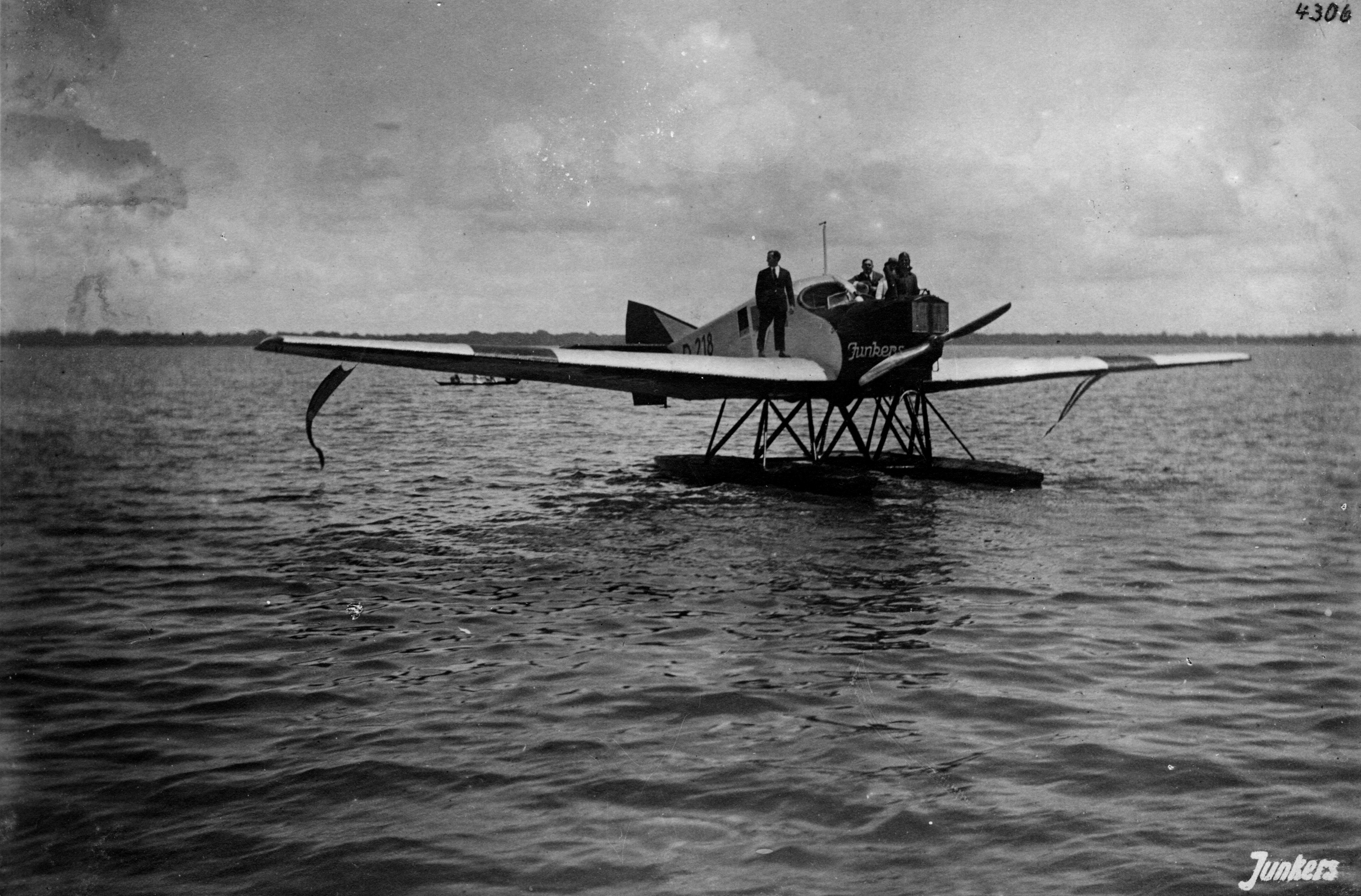 Junkers F-13