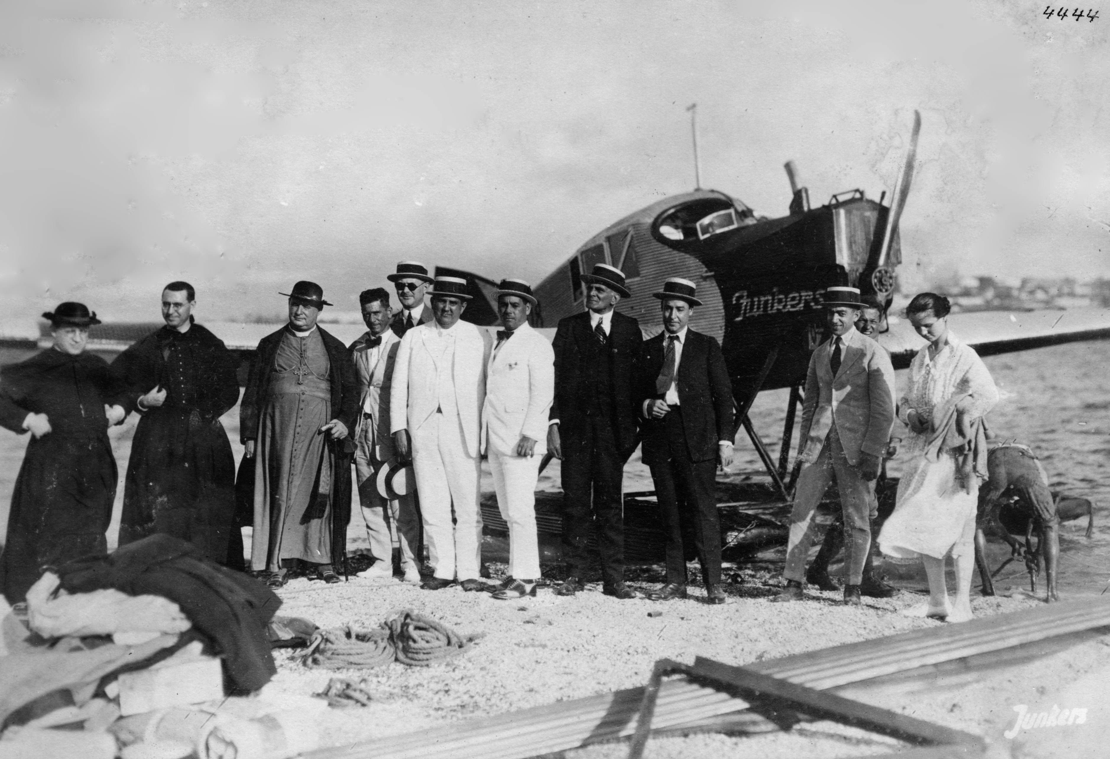 Junkers F-13