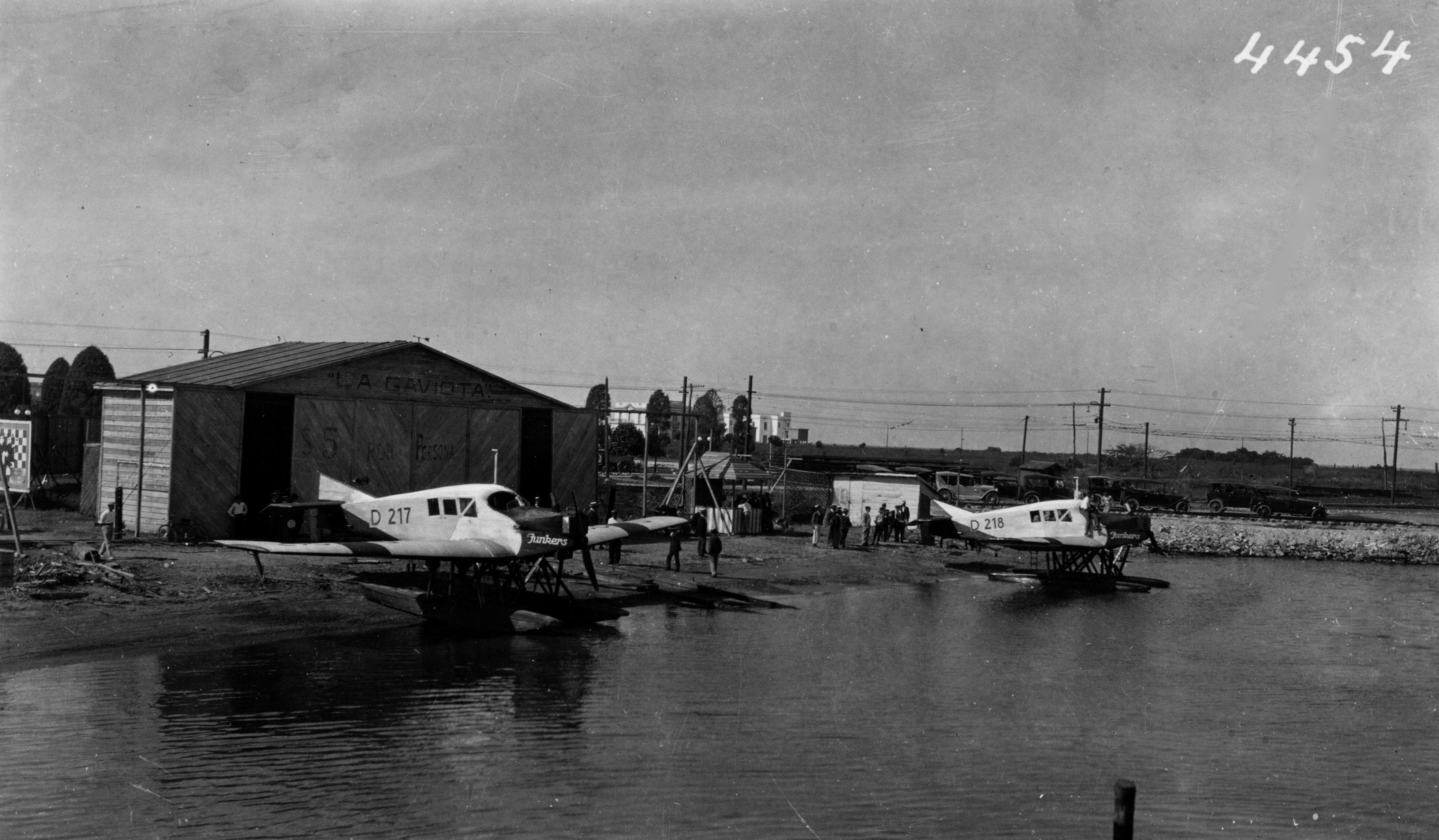 Junkers F-13
