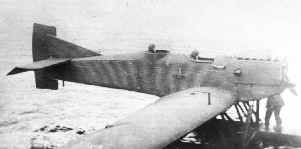 Junkers A-25