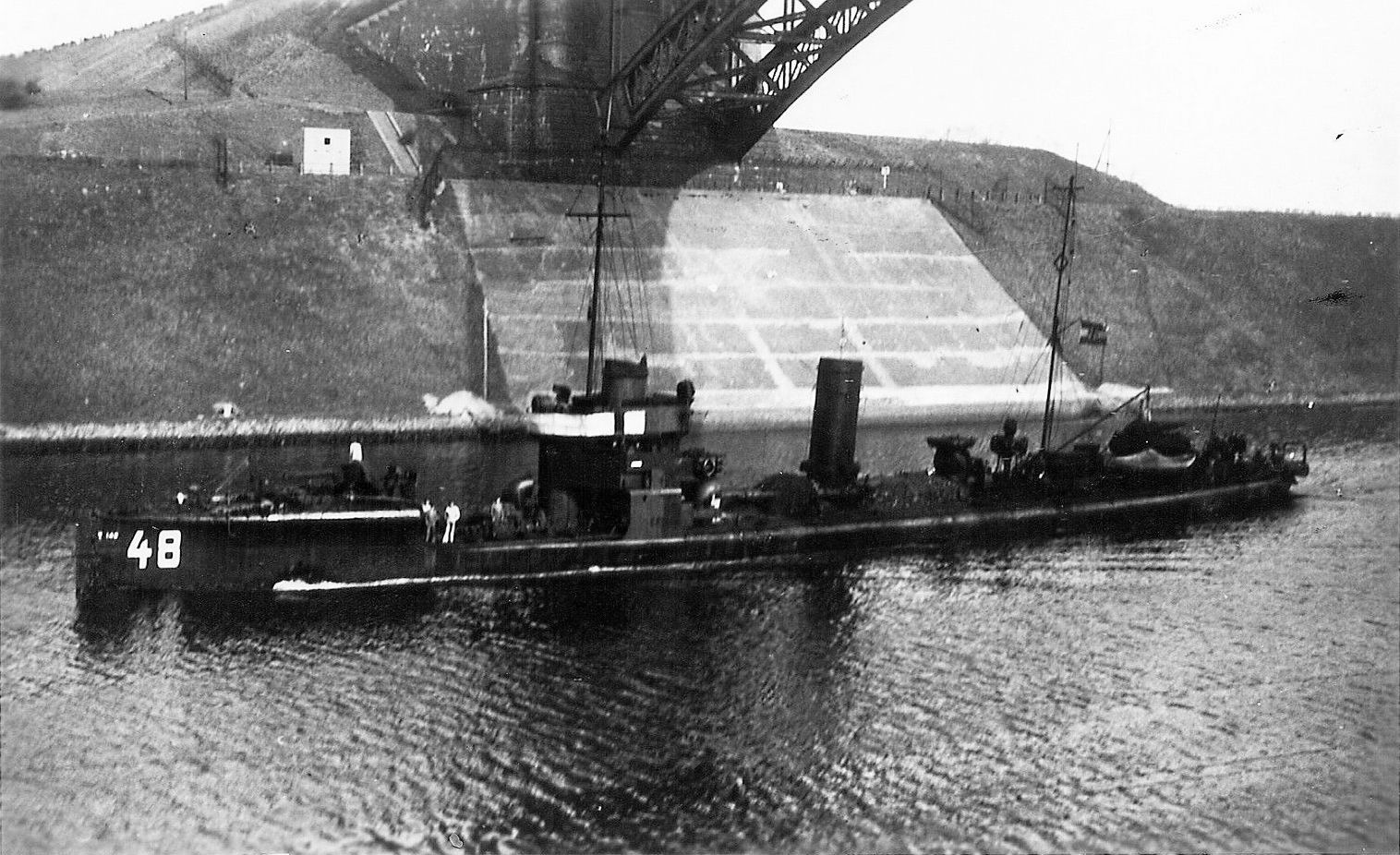T-148