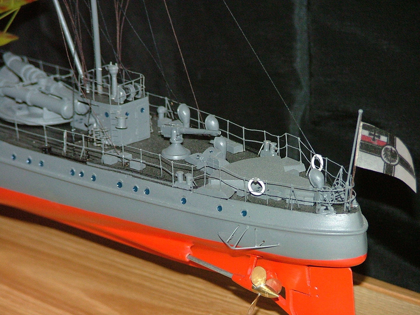 V25