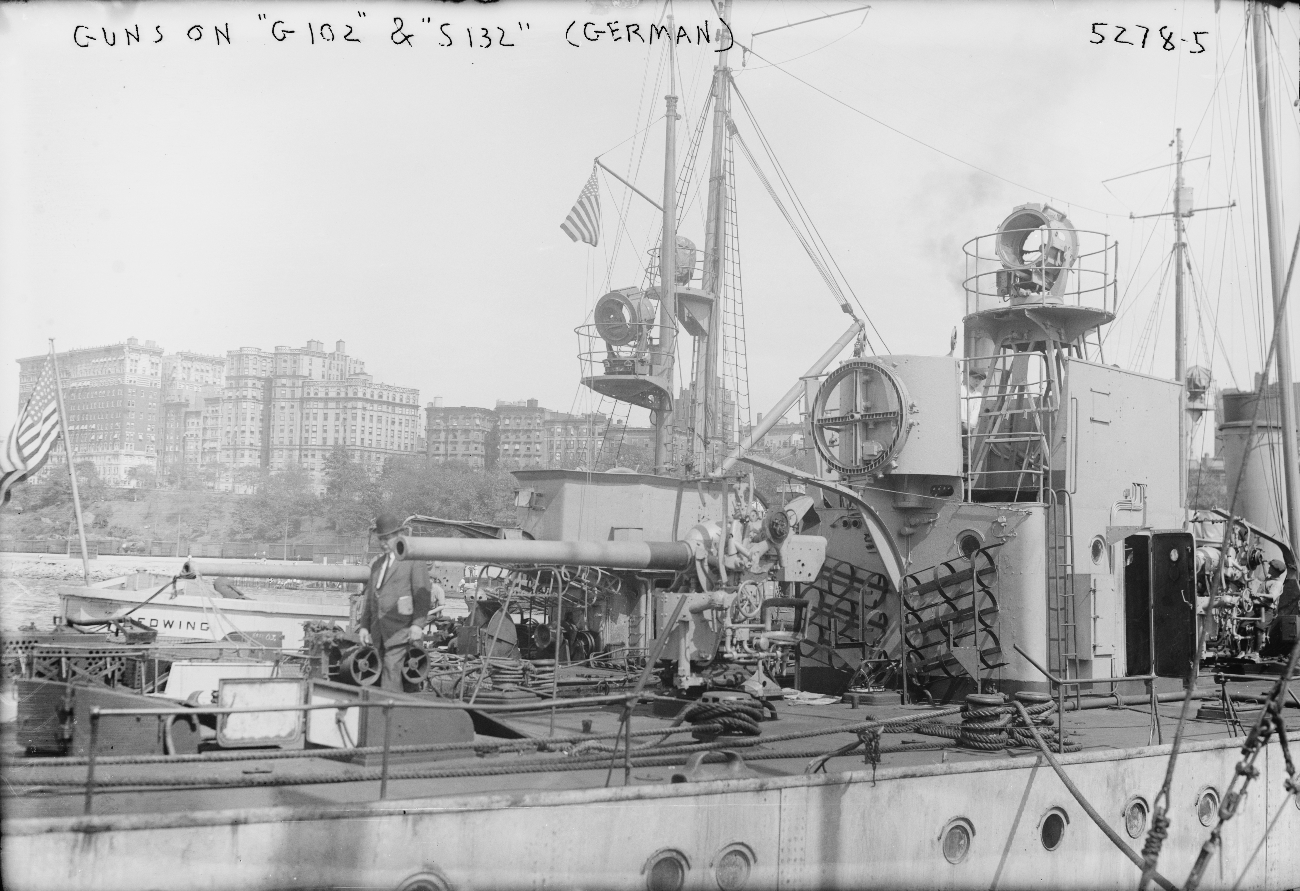 G102
