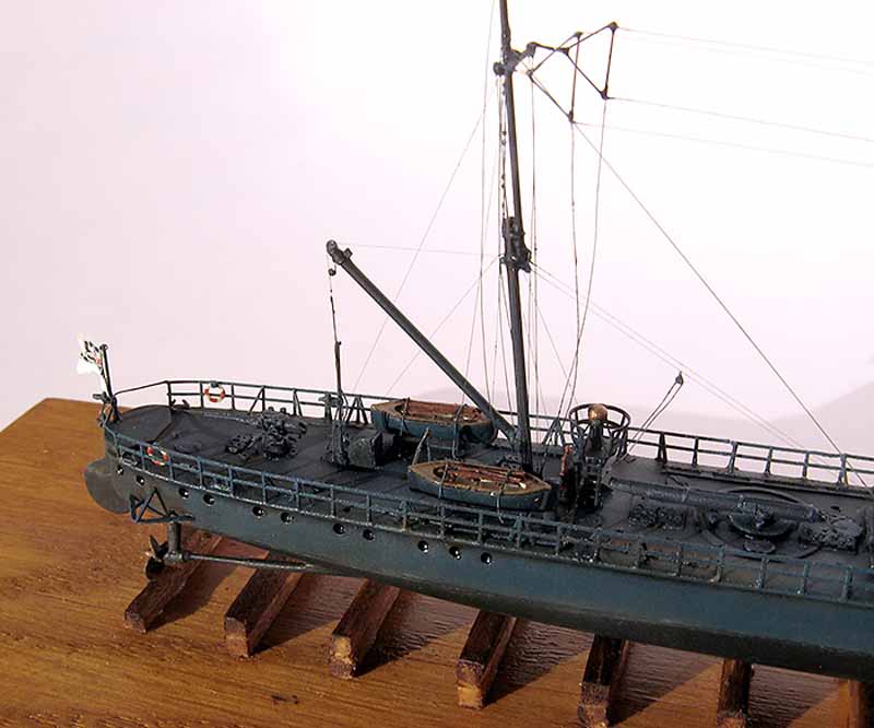 V105